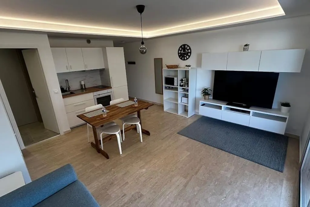 Studio Juan-Les-Pins A 50M Plage Antibes 0*,  France